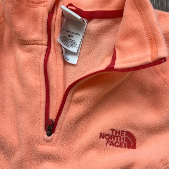 north face fleece quarter size small - Picture 2 of 2